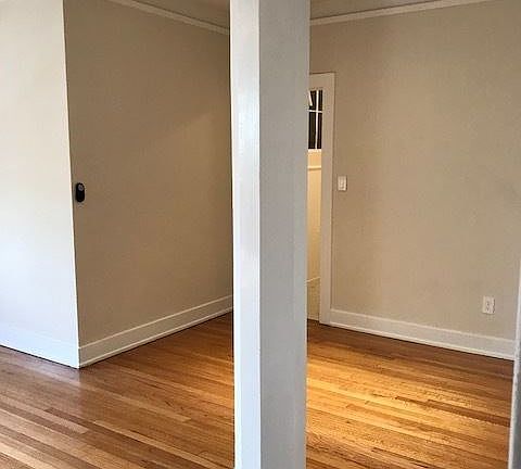 4th image of 35 N Alboni Pl APT 202