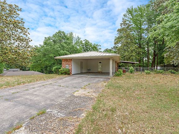3rd image of 436 Joseph Dr