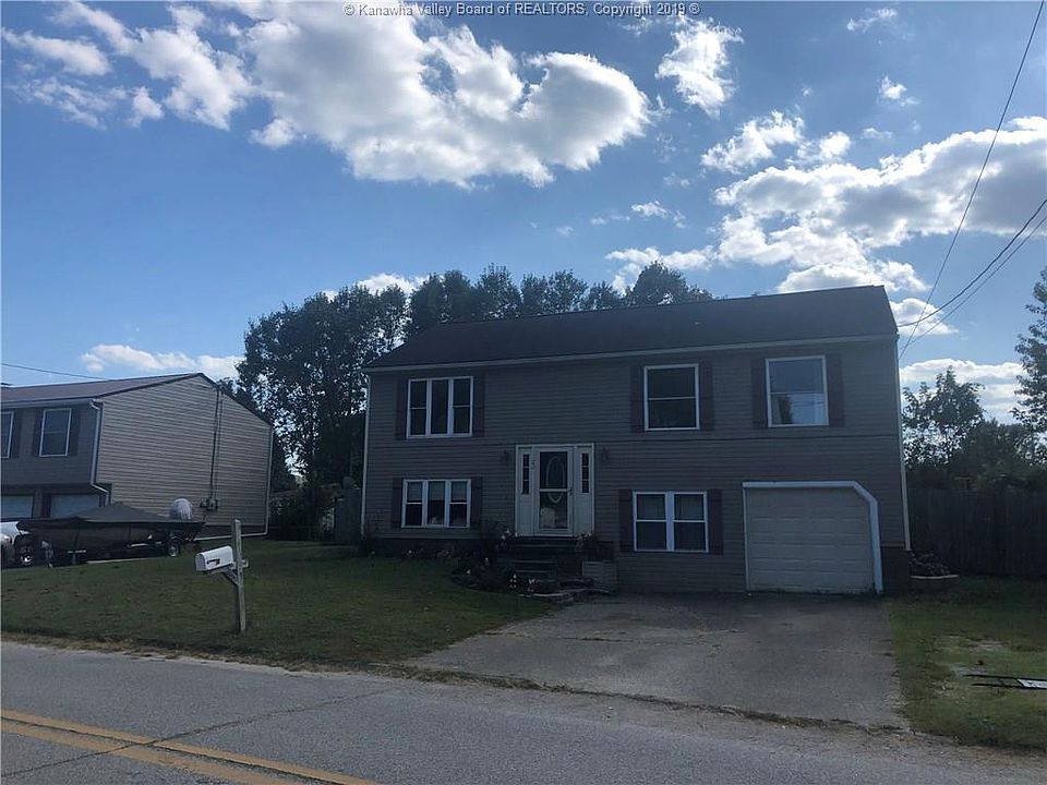 2nd image of 122 Bel Aire Dr
