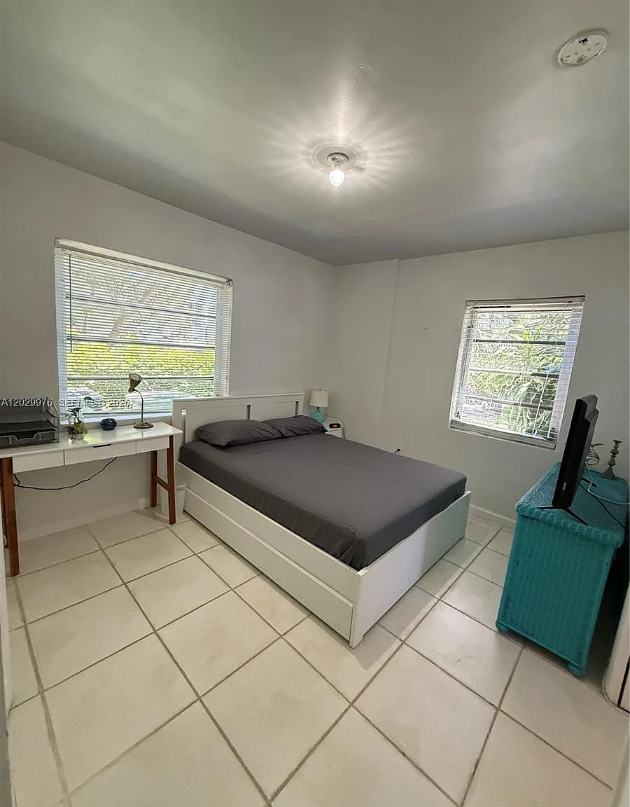 601 Condo — Photo 4