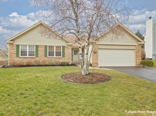 1911 Birch Ln, McHenry, IL 60051
