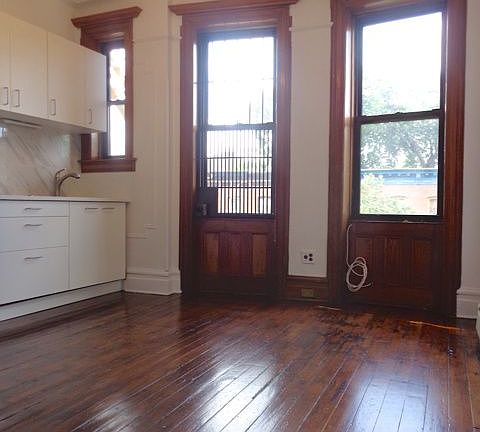 3rd image of 547 Bergen St APT 3D
