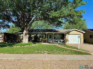 19 Deborah Dr, Roswell, NM 88201