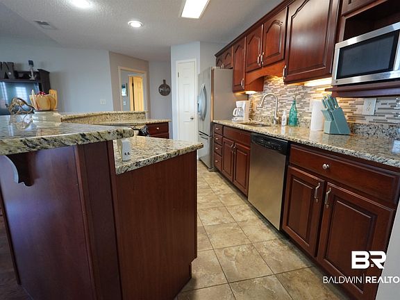 5th image of 3851 Spinnaker Dr Unit 101