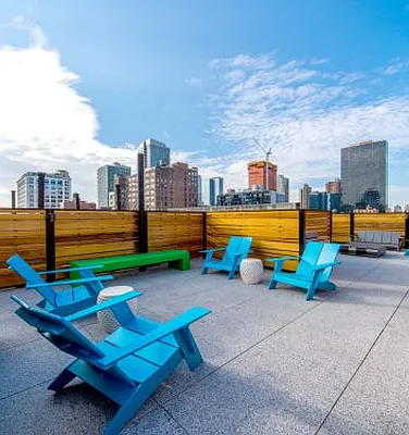 Rented by Icon Realty Management | media 19