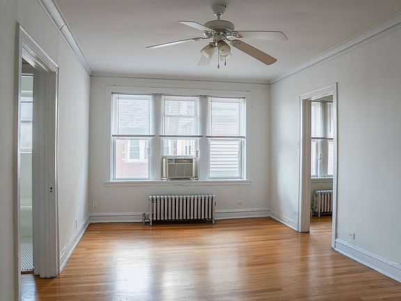 3rd image of 4801 N Fairfield Ave #28