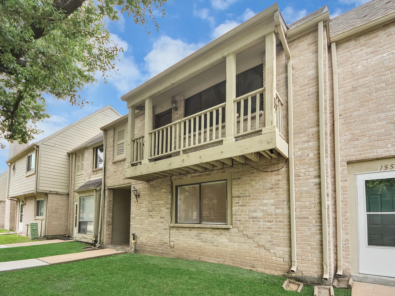4 bed, 3.0 bath, 2543 sqft, $1,790 — Photo 4