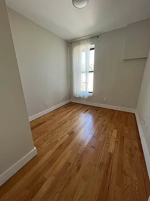 Rented by Hagstrom Management Inc | media 16