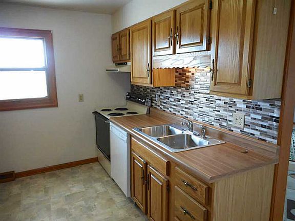 4th image of 267 Tillie Ln