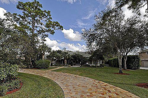 1st image of 6920 NW 66th Ave