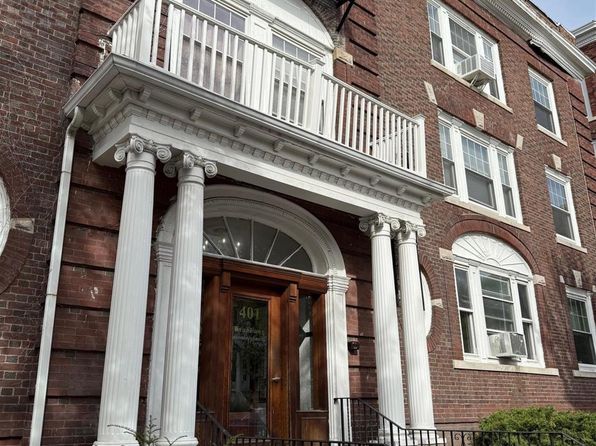 401 Broadway APT 11
