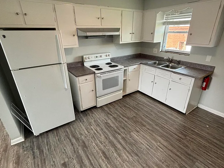 3007 Pamela Way #4 — Photo 5