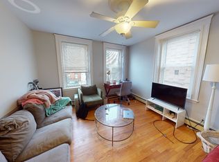 29 Kelly Rd #2R, Cambridge, MA 02139
