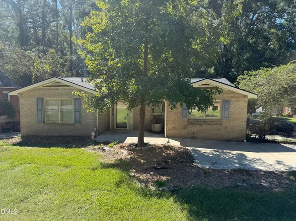211 Carbonton Rd, Sanford, NC 27330