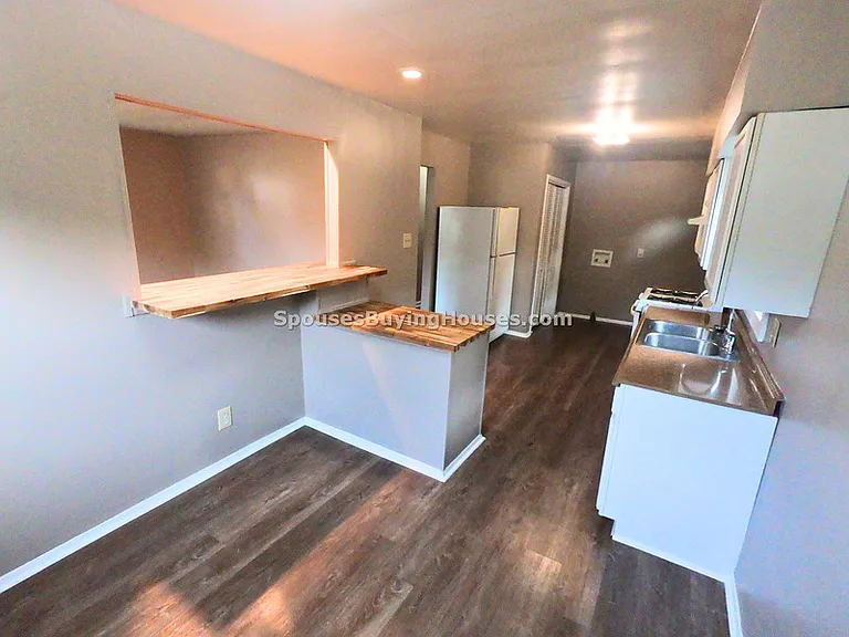 1301 W Congress Ave — Photo 6