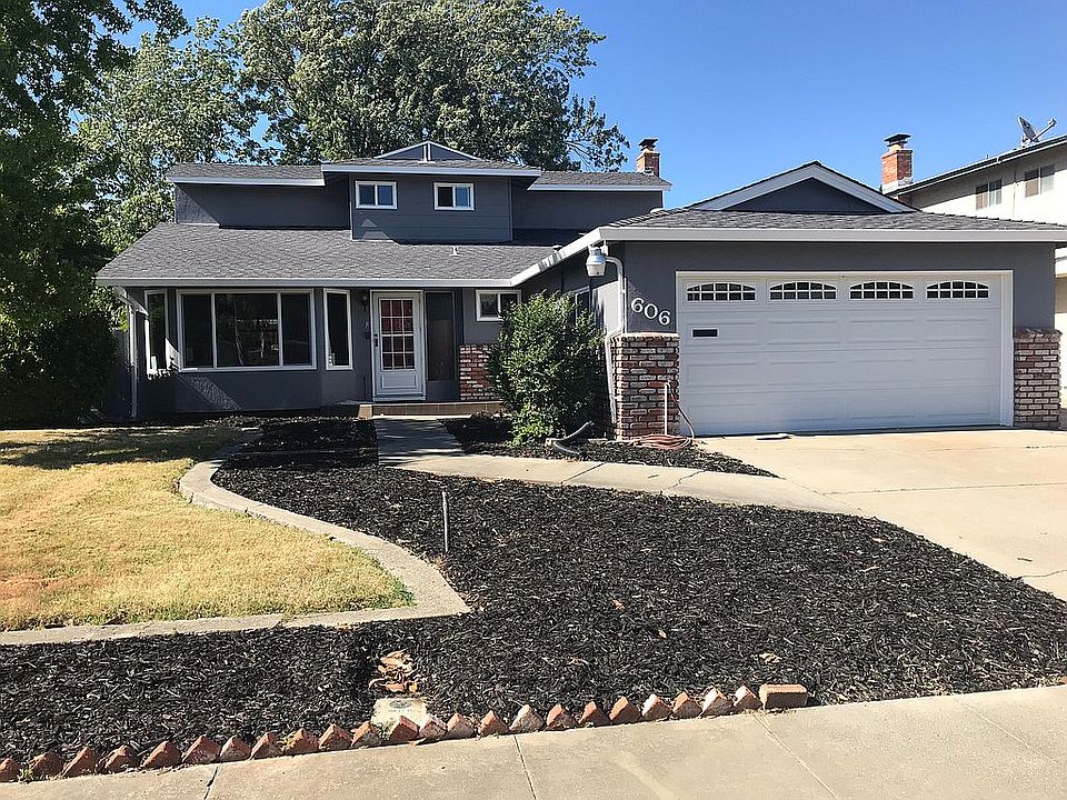 2nd image of 606 Whitehall Cir