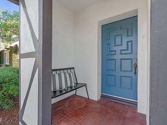 4th image of 334 S Parkwood Ave