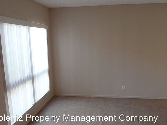 3rd image of 530 E 14th St APT 5