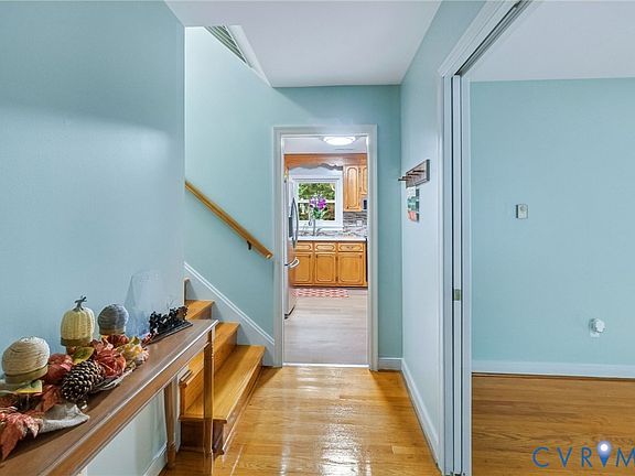 3rd image of 9731 Stagpenn Rd