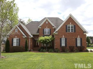 2334 Churchill Dr, Burlington, NC 27215