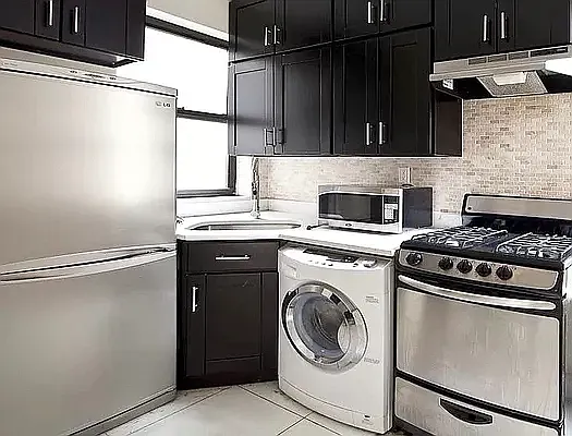 Rented by Vector New York, LLC | media 15