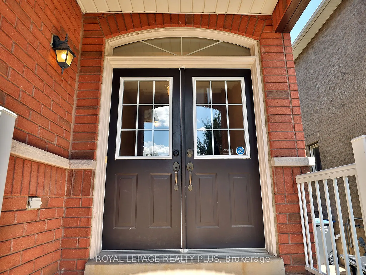 4 bed, $3,600 — Photo 4