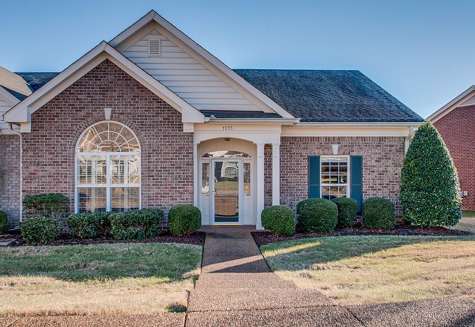 1st image of 7055 Sunrise Cir