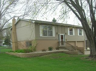 2038 Olwien St, Brookings, SD 57006