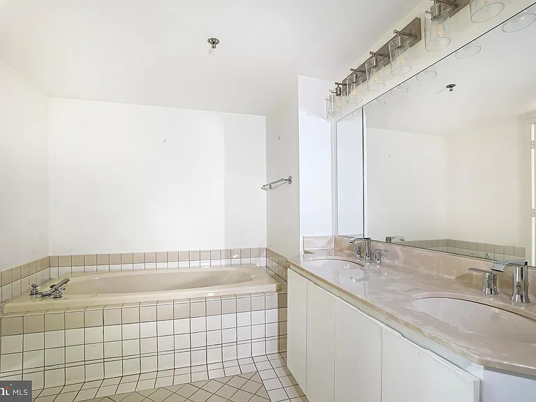 5809 Nicholson Ln #1216 — Photo 19