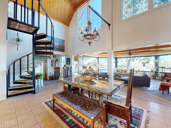 8560 Warren Rd, Paso Robles, CA 93446