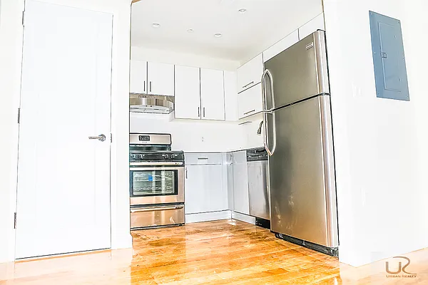 Rented by Urban Realty NYC | media 27