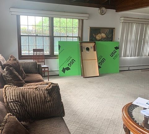 3rd image of 4542 N Newcastle Ave
