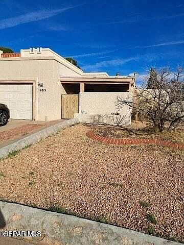 1st image of 1815 Villa Santos Cir