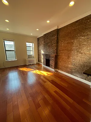 Rented by CNYC Apartments | media 10