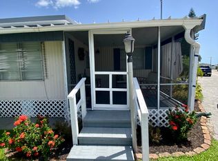 160 Astronaut Ln, Titusville, FL 32780