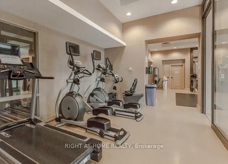 385 Prince Of Wales Dr #3211 — Photo 12