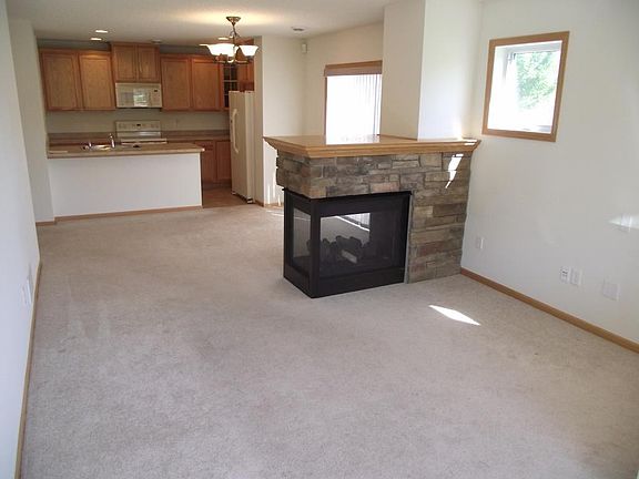 3rd image of 10827 Kingsfield Ln