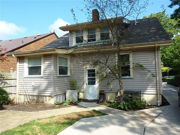 3rd image of 17611 Allien Ave