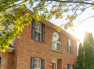 22 Lost Pond Ct, Fishersville, VA 22939