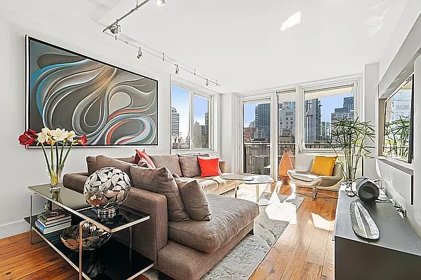 1st image of 212 E 47th St APT 25G