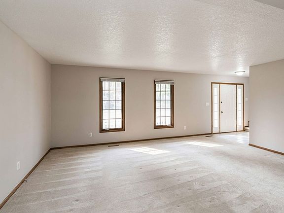 2nd image of 4728 67th St