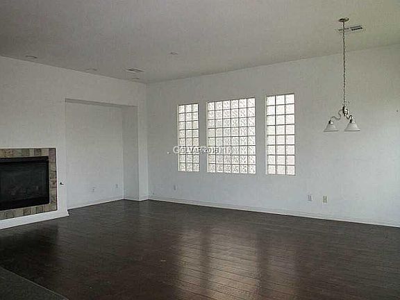 2nd image of 9132 Worsley Park Pl