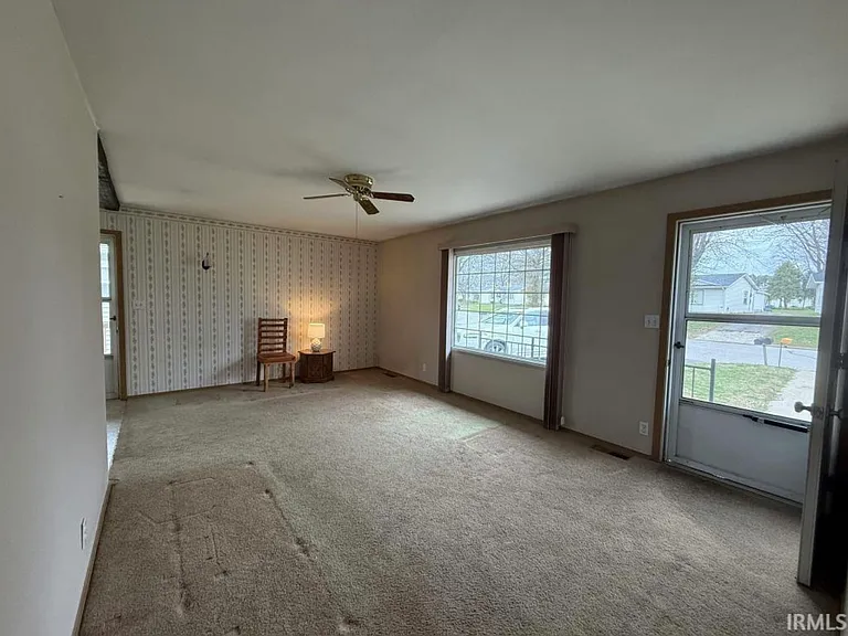 2547 Birk Dr — Photo 6