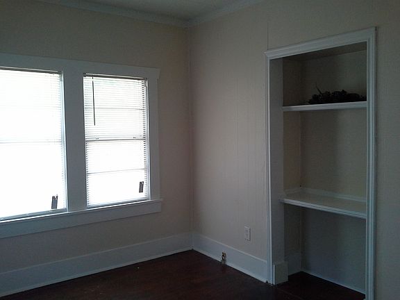 5th image of 5304 Amherst Ave