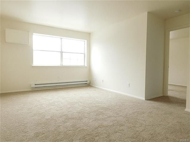 1st image of 33 Oak St APT 8