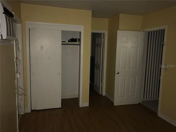 5th image of 508 NE Crystal St