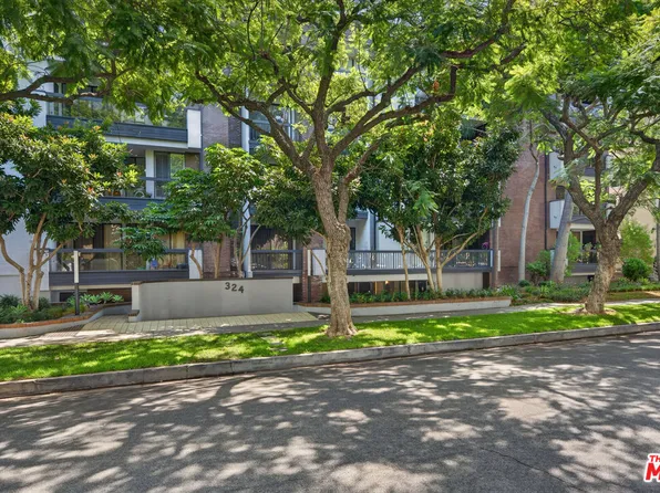 324 N Palm Dr Unit 404, Beverly Hills, CA 90210