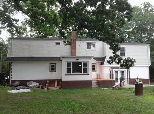 623 Old Country Rd, Huntington Station, NY 11746