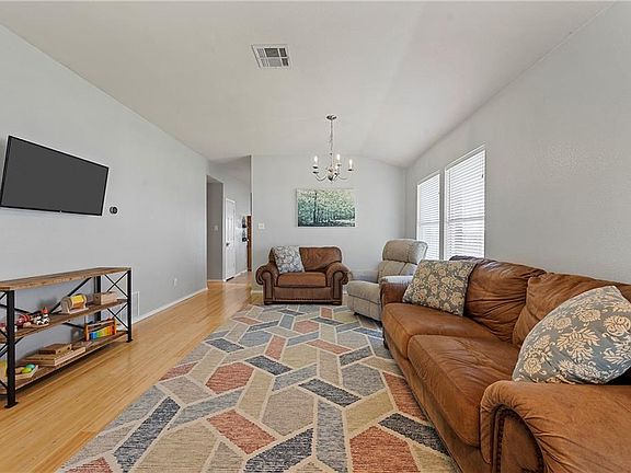 4th image of 6513 Serena Ln