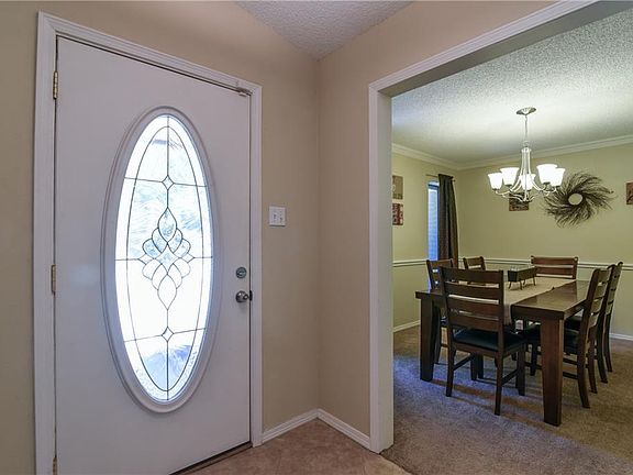 4th image of 5814 Gatewood Dr